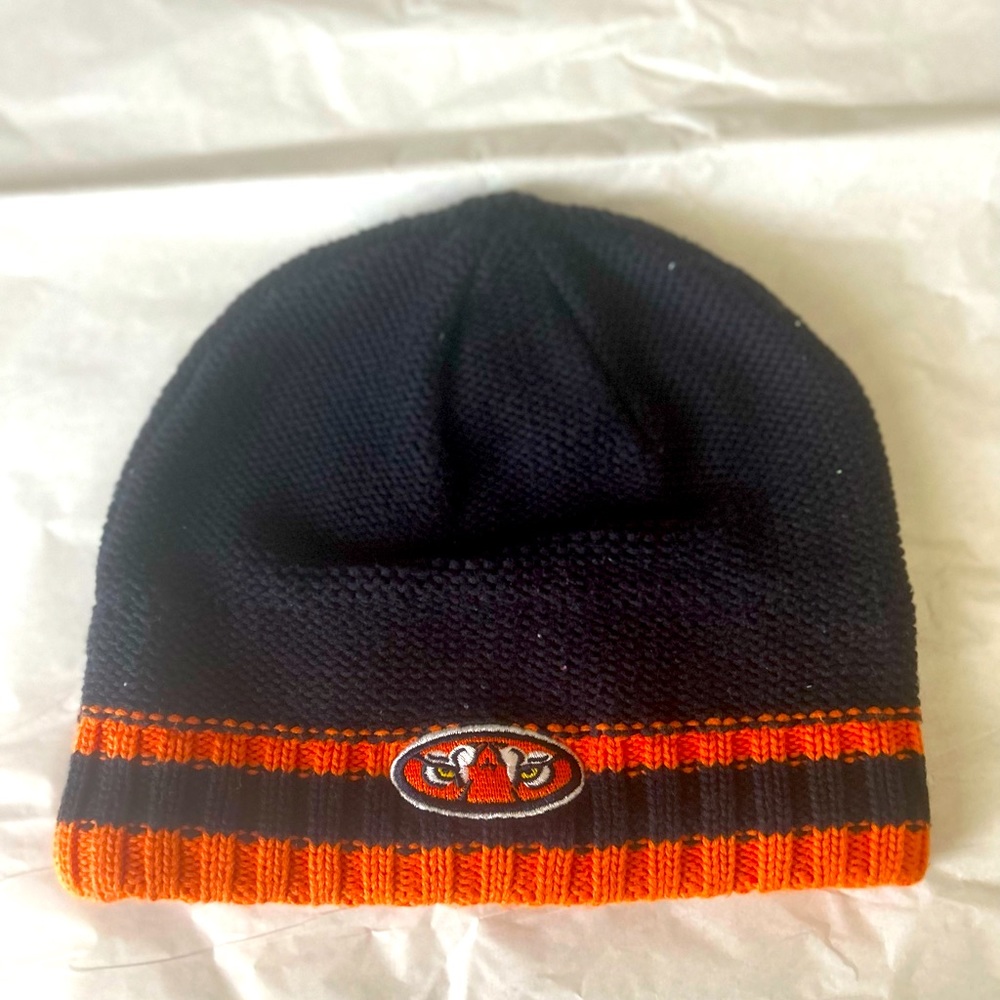 Auburn beanie with logo on front and back. Navy and orange